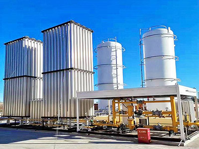 Cryogenic storage tanks